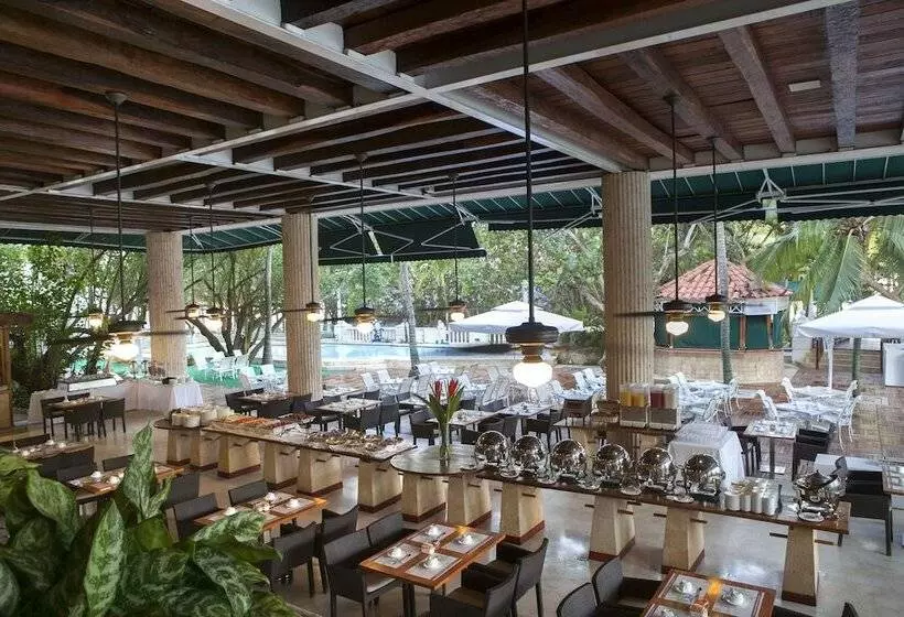 Fotos del hotel Las Americas Casa De Playa:  17