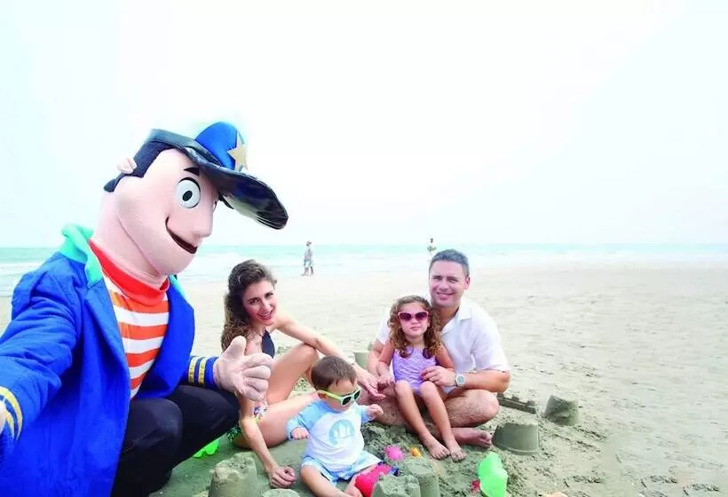 Fotos del hotel Las Americas Casa De Playa:  15