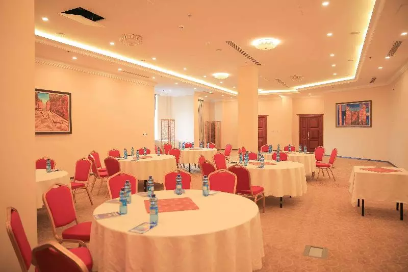 Fotos del hotel Swiss Inn Nexus:  24