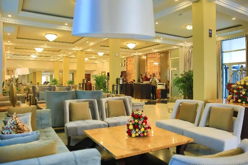 Fotos del hotel Swiss Inn Nexus:  4