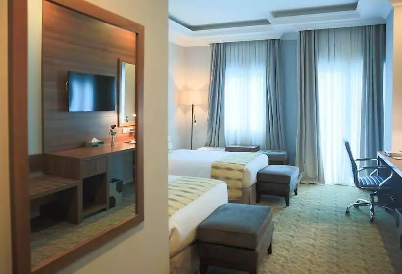 Fotos del hotel Swiss Inn Nexus:  2