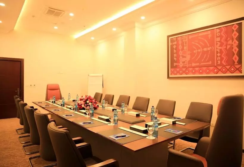 Fotos del hotel Swiss Inn Nexus:  14