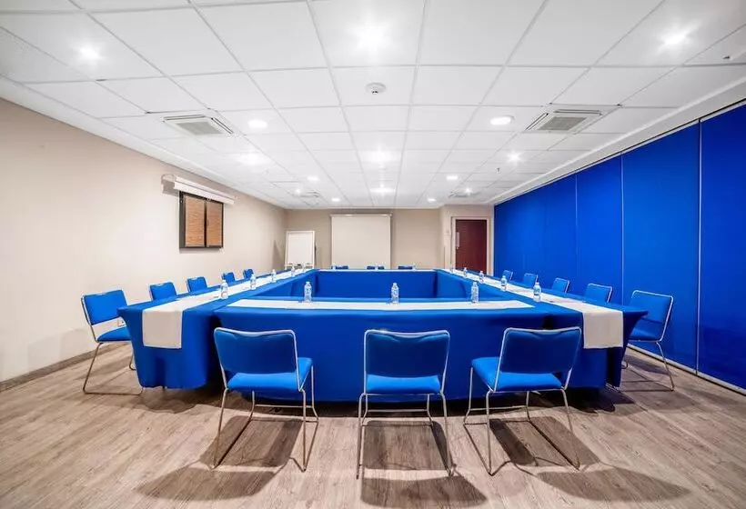 Fotos del hotel City Express Campeche:  9