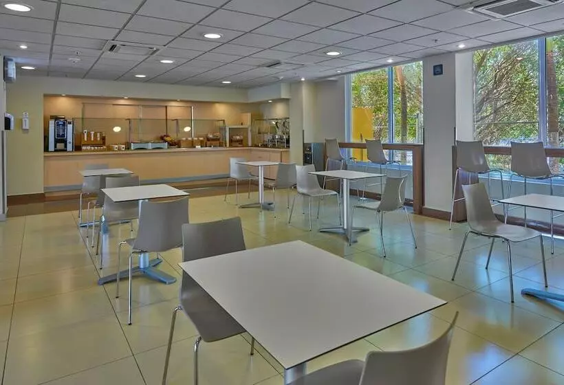 Fotos del hotel City Express Campeche:  7