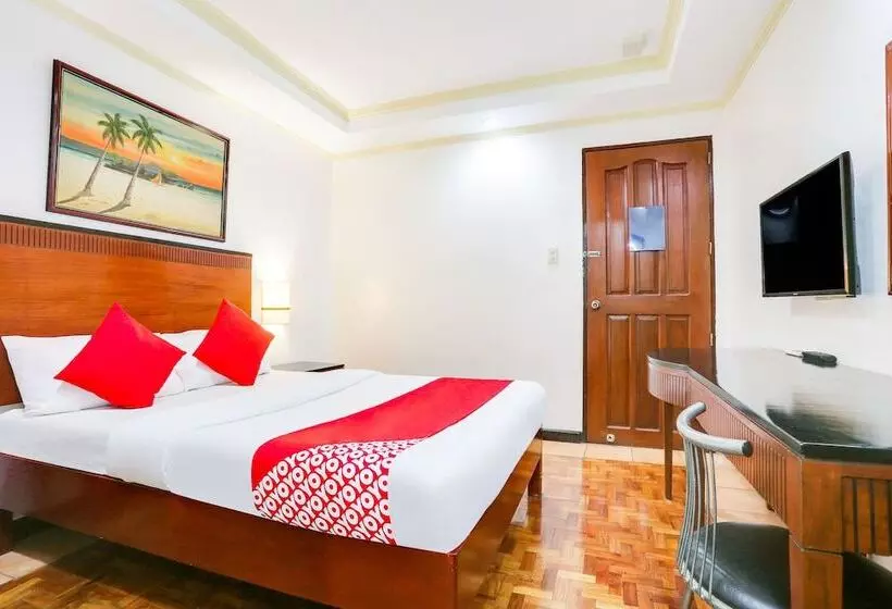 Fotos del hotel Royale Parc Inn & Suites:  2