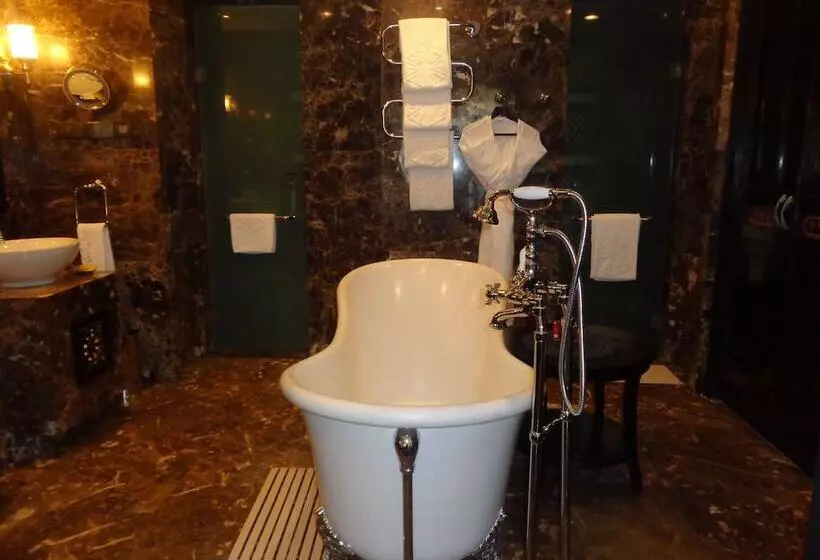 Fotos del hotel Taj Tashi Bhutan:  15