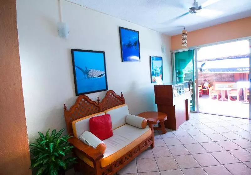 Fotos del hotel & Restaurant Bucaneros, Isla Mujeres:  2