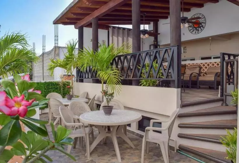 Fotos del hotel & Restaurant Bucaneros, Isla Mujeres:  10