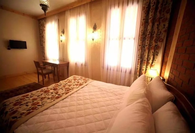 Fotos del hotel Lalinn:  23