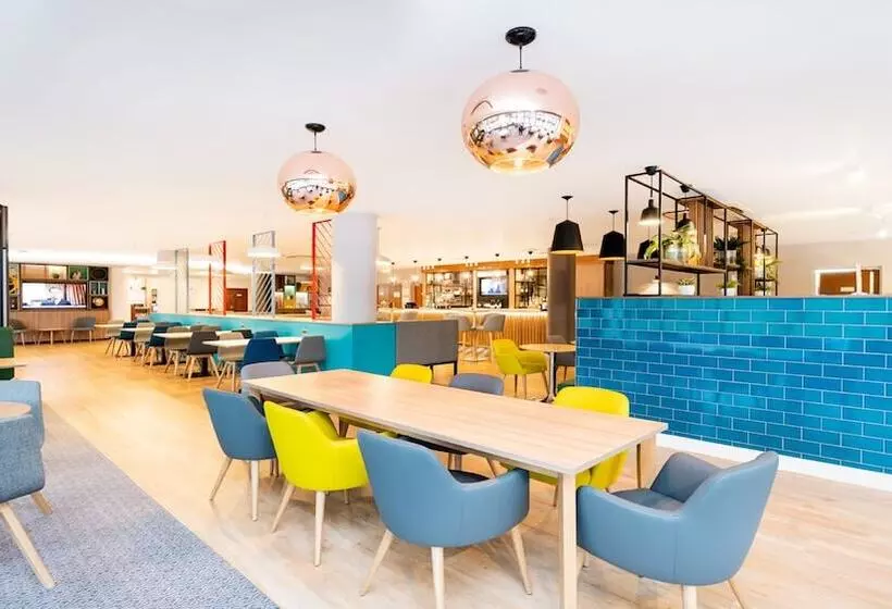 Fotos del hotel Holiday Inn London Luton Airport, An Ihg:  16