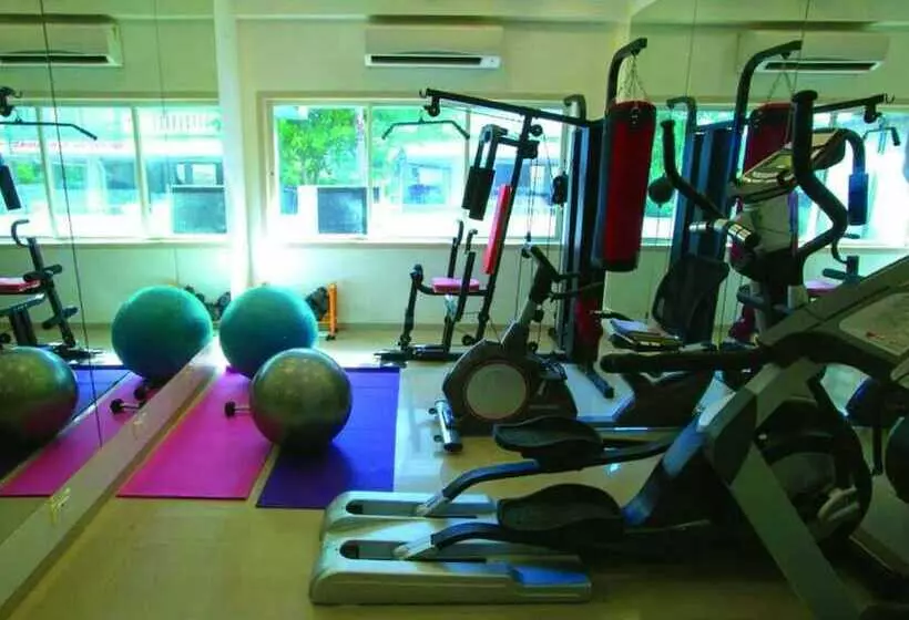 Fotos del hotel Supreme:  5