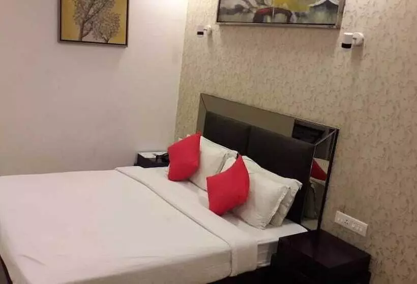 Fotos del hotel Supreme:  10