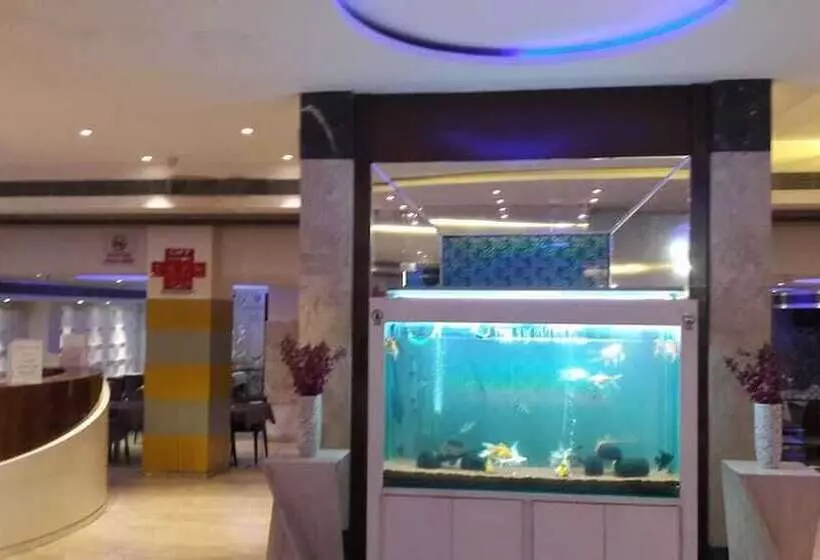 Fotos del hotel Supreme:  7