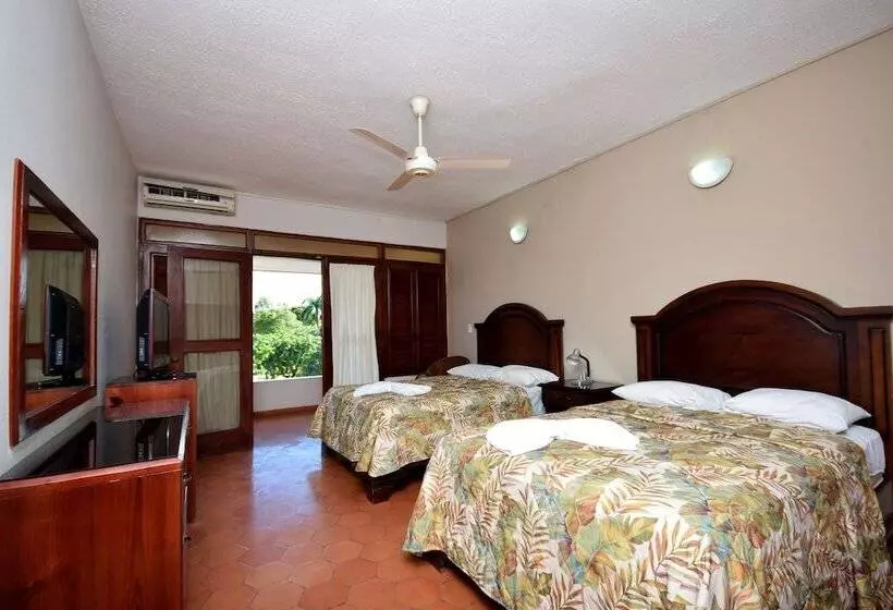 Fotos del hotel Alicia Beach:  15