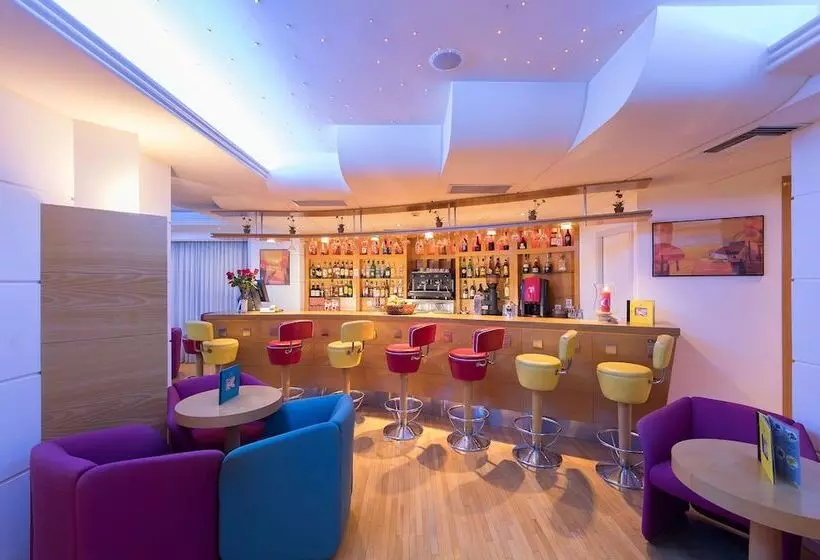 Fotos del hotel Poseidon Palace:  23