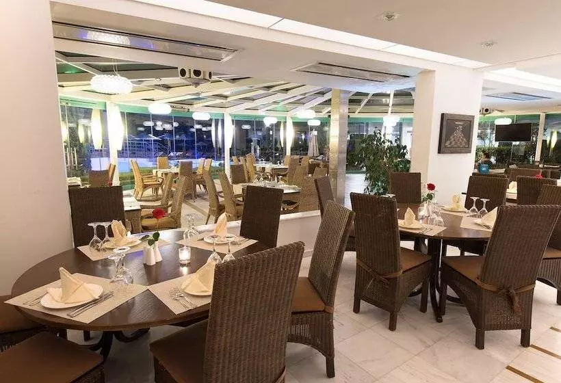 Fotos del hotel Poseidon Palace:  15