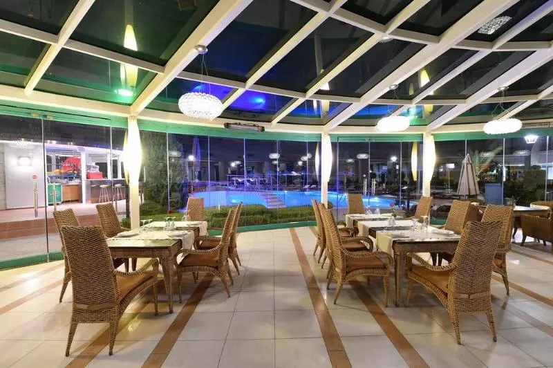 Fotos del hotel Poseidon Palace:  11