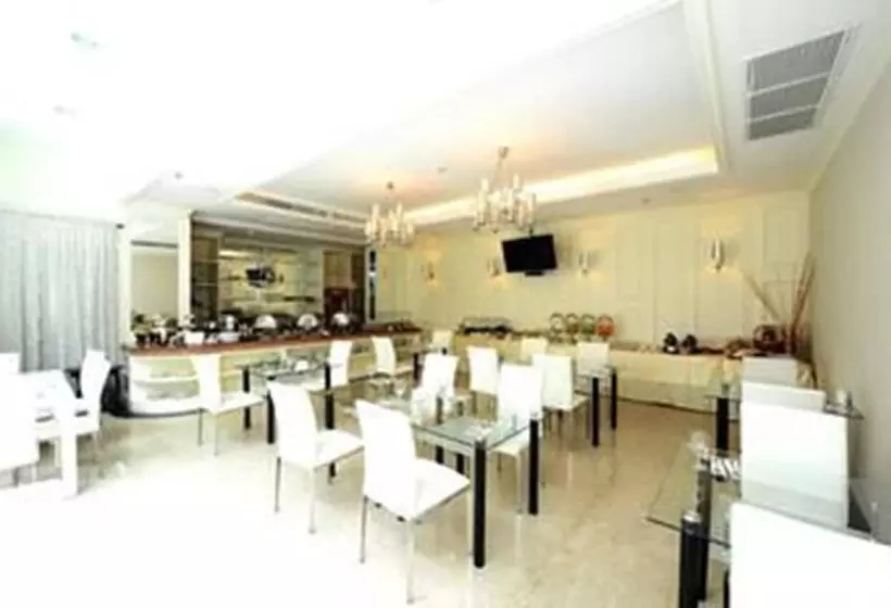 Fotos del hotel The Bless  And Residence:  6