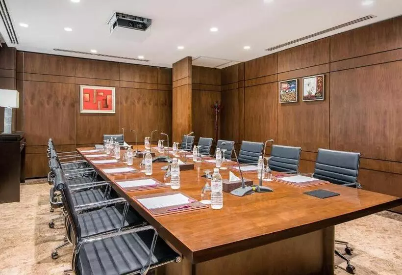 Fotos del hotel Crowne Plaza Madinah, An Ihg:  8