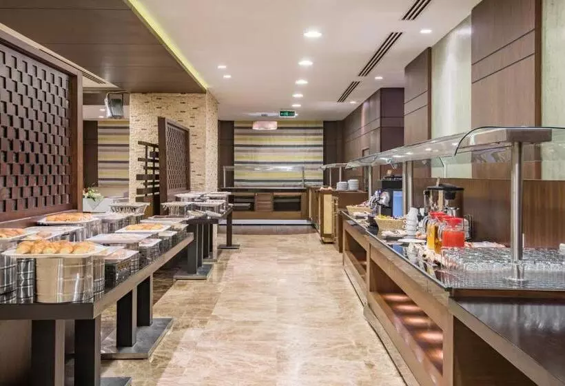 Fotos del hotel Crowne Plaza Madinah, An Ihg:  16