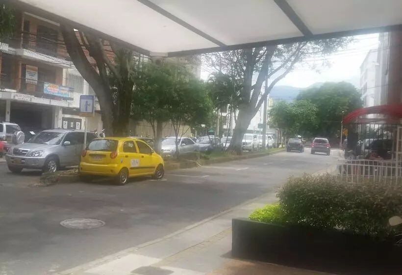 Fotos del hotel Quinta Avenida:  8