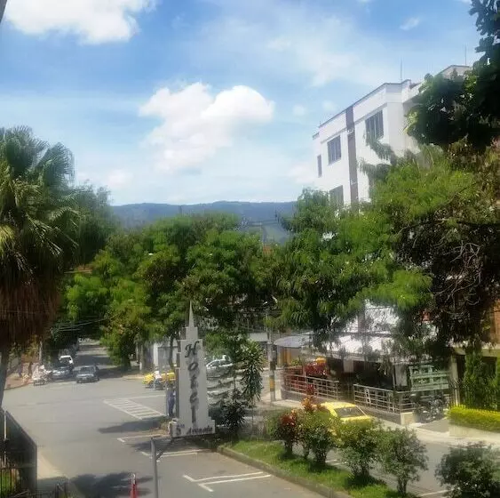 Fotos del hotel Quinta Avenida:  9