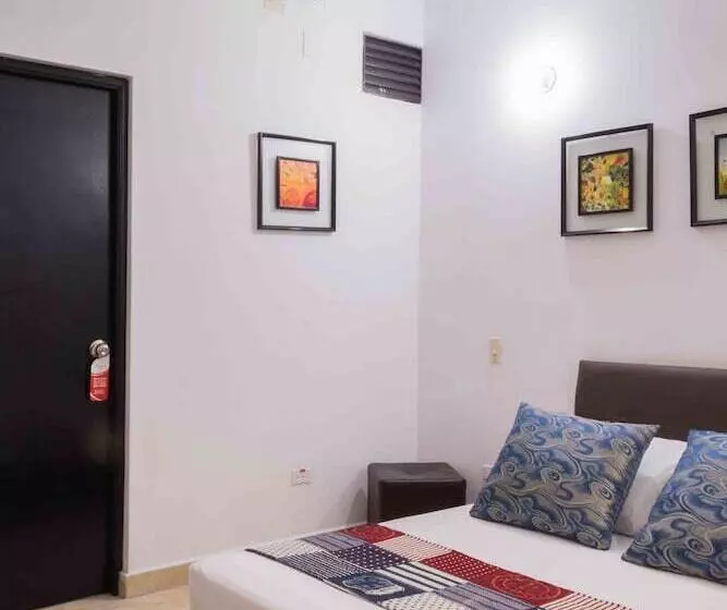 Fotos del hotel Quinta Avenida:  2