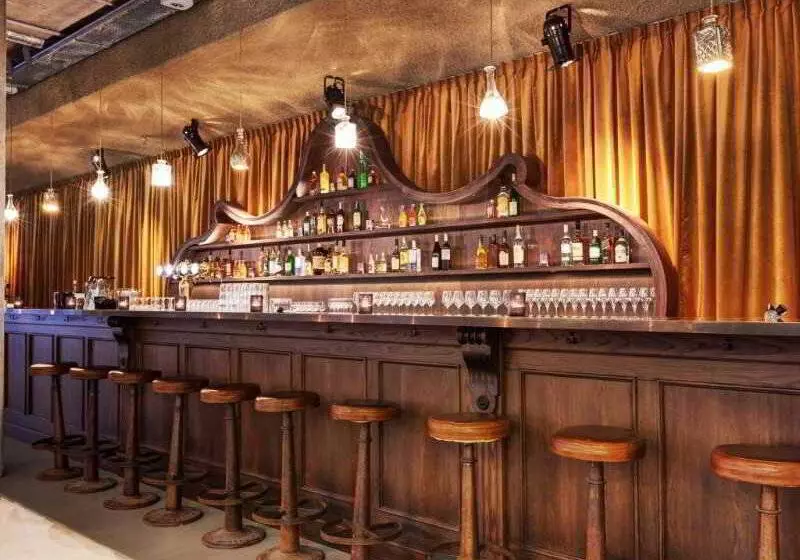 Fotos del hotel V Nesplein:  3