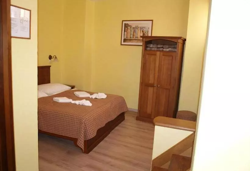 Fotos del hotel King George:  17