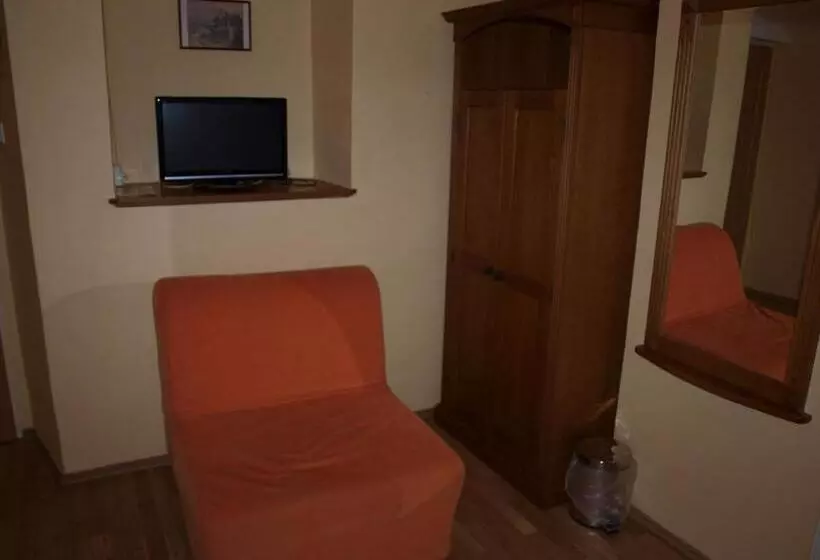 Fotos del hotel King George:  19