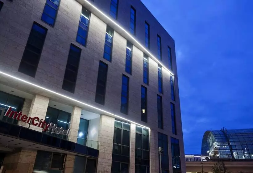 Fotos del hotel Intercity Berlin Hauptbahnhof:  3