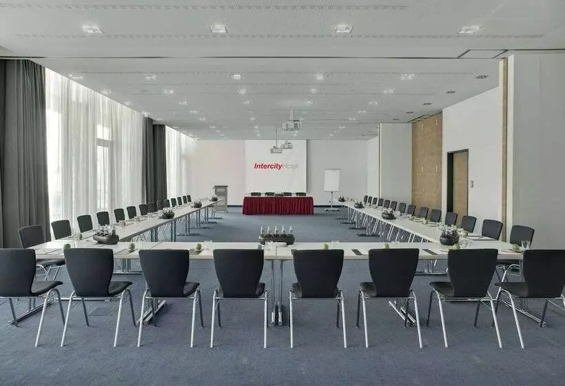 Fotos del hotel Intercity Berlin Hauptbahnhof:  6