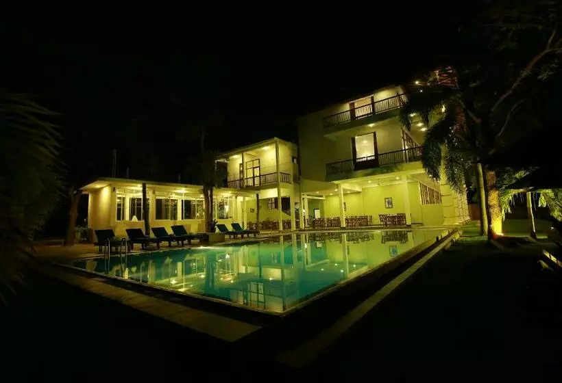 Diya Dahara Resort