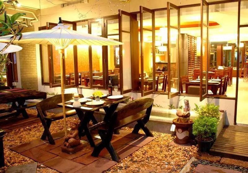 Fotos del hotel The Jomtien Twelve:  3