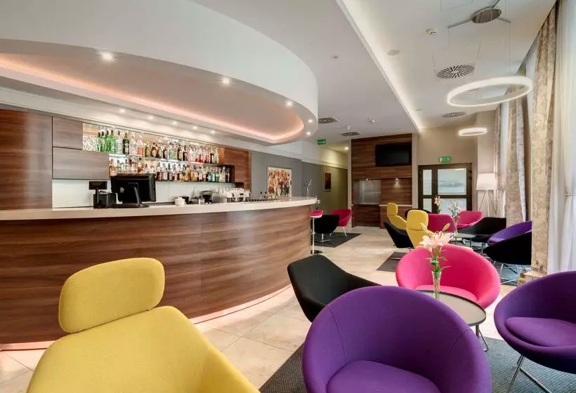 Fotos del hotel Golden Tulip Krakow City Center:  47