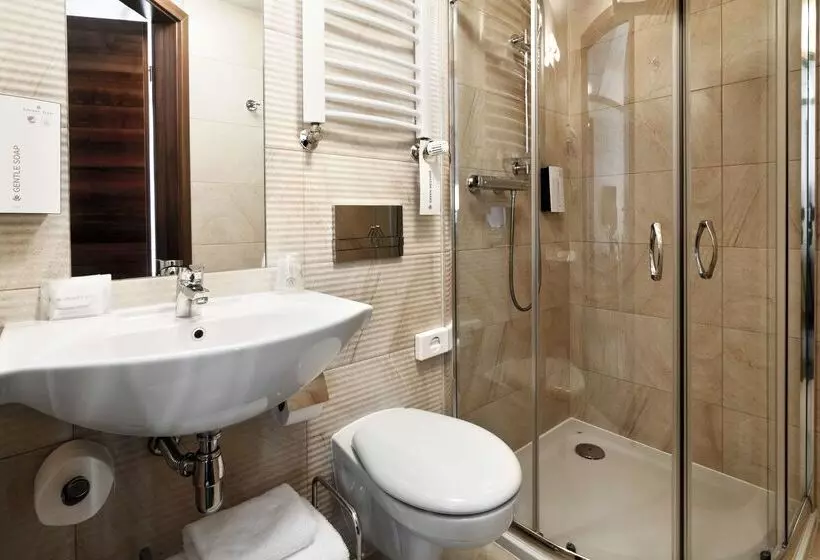 Fotos del hotel Golden Tulip Krakow City Center:  37