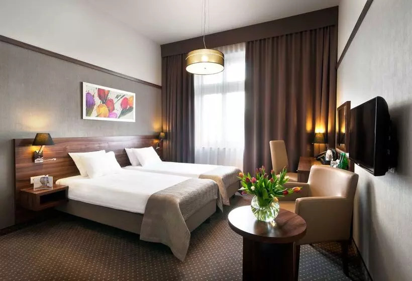 Fotos del hotel Golden Tulip Krakow City Center:  5