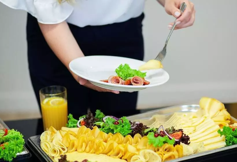 Fotos del hotel Golden Tulip Krakow City Center:  14