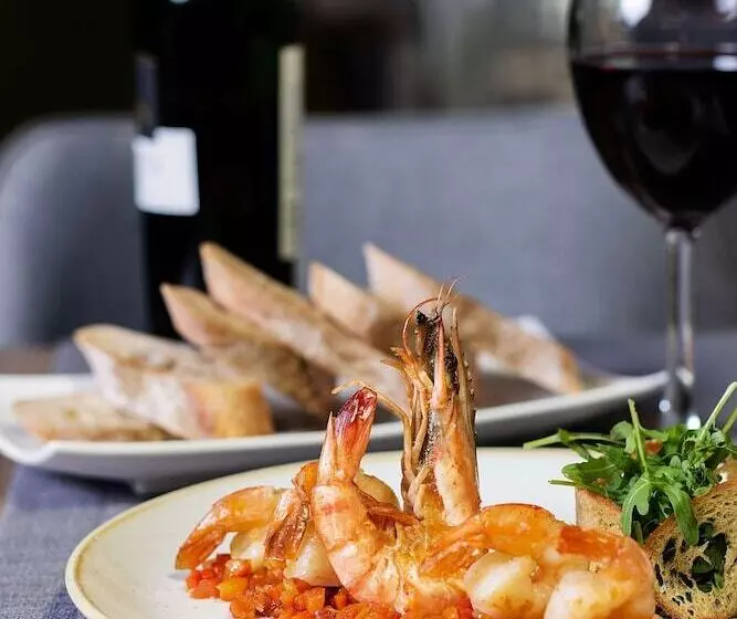 Fotos del hotel Golden Tulip Krakow City Center:  28