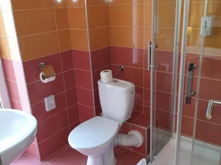 Fotos del hotel Six Inn:  15