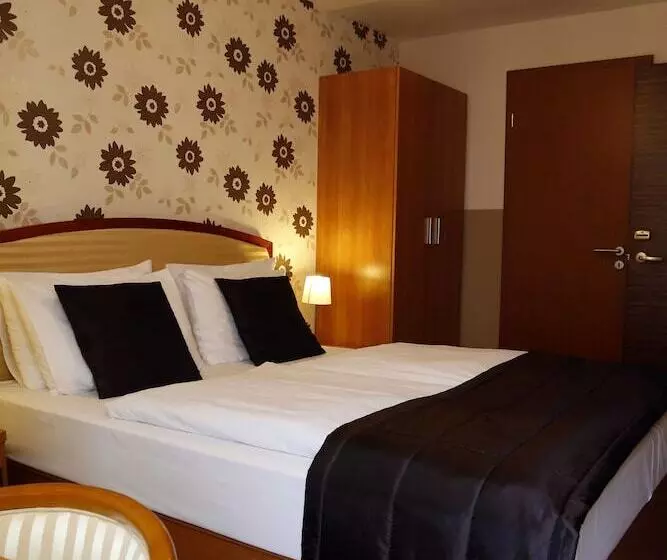 Fotos del hotel Six Inn:  8