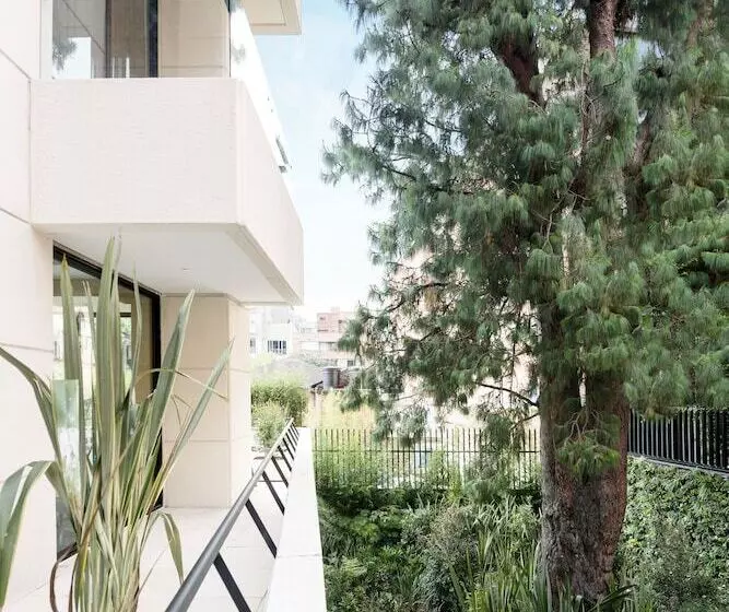 Fotos del hotel 8010 Urban Living:  14