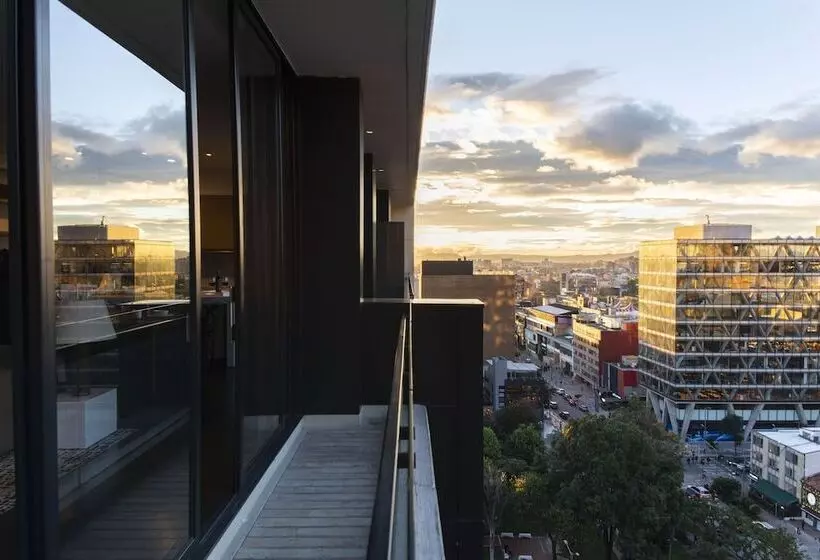 Fotos del hotel 8010 Urban Living:  12