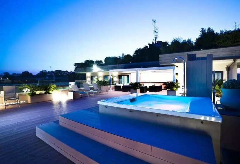 Fotos del hotel Desenzano:  21