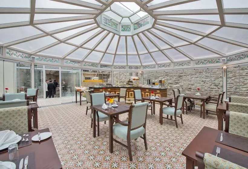 Fotos del hotel Enderun:  8