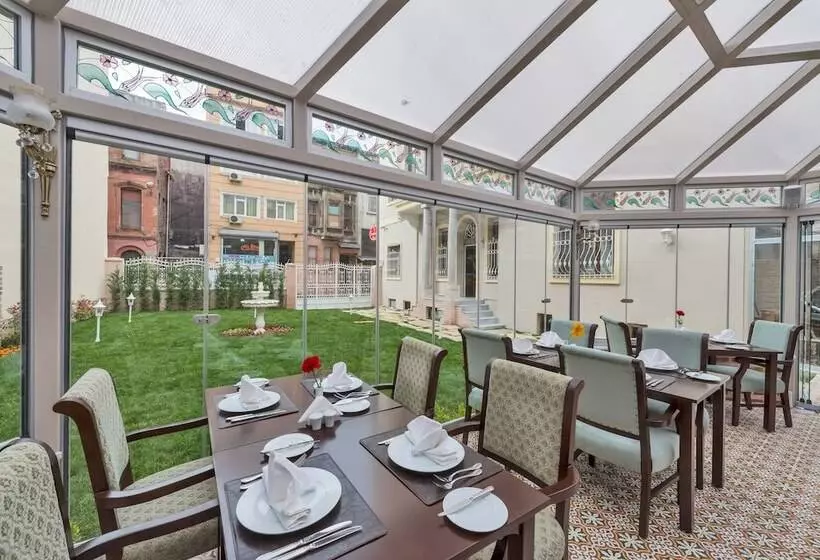 Fotos del hotel Enderun:  4