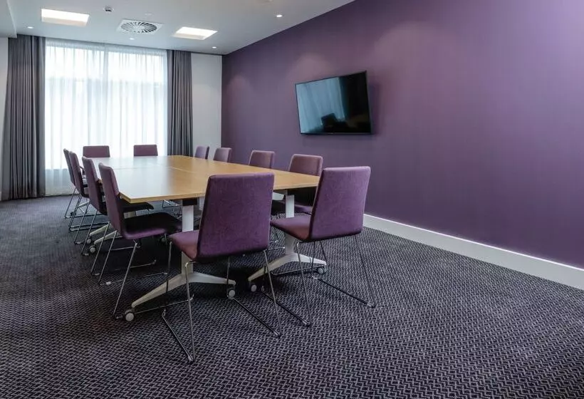 Fotos del hotel Hampton By Hilton Exeter Airport:  7