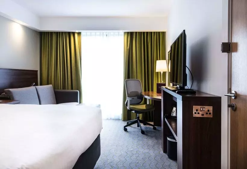 Hampton By Hilton Exeter Airport
