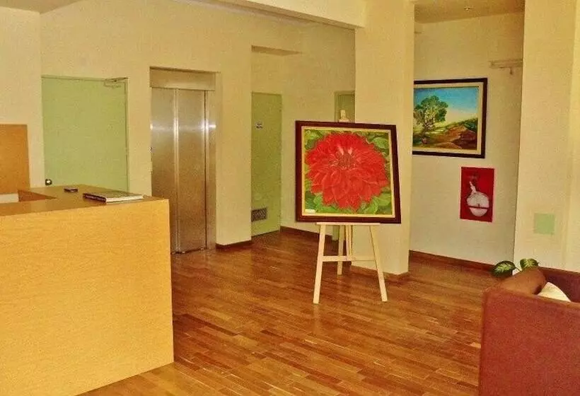 Fotos del hotel Juramento De Lealtad Townhouse:  12