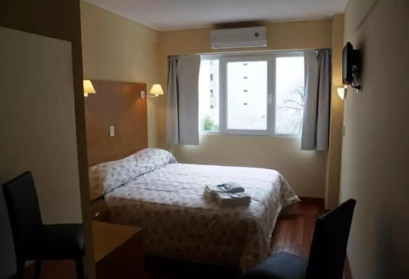 Fotos del hotel Juramento De Lealtad Townhouse:  19